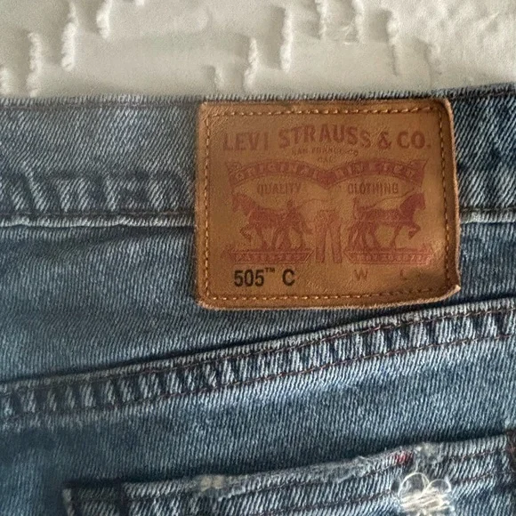 VINTAGE LEVI’S 505 DISTRESSED PAINT SPLATTER ONE OF A KIND 28 X 28 MIDRISE JEAN - Picture 12 of 15